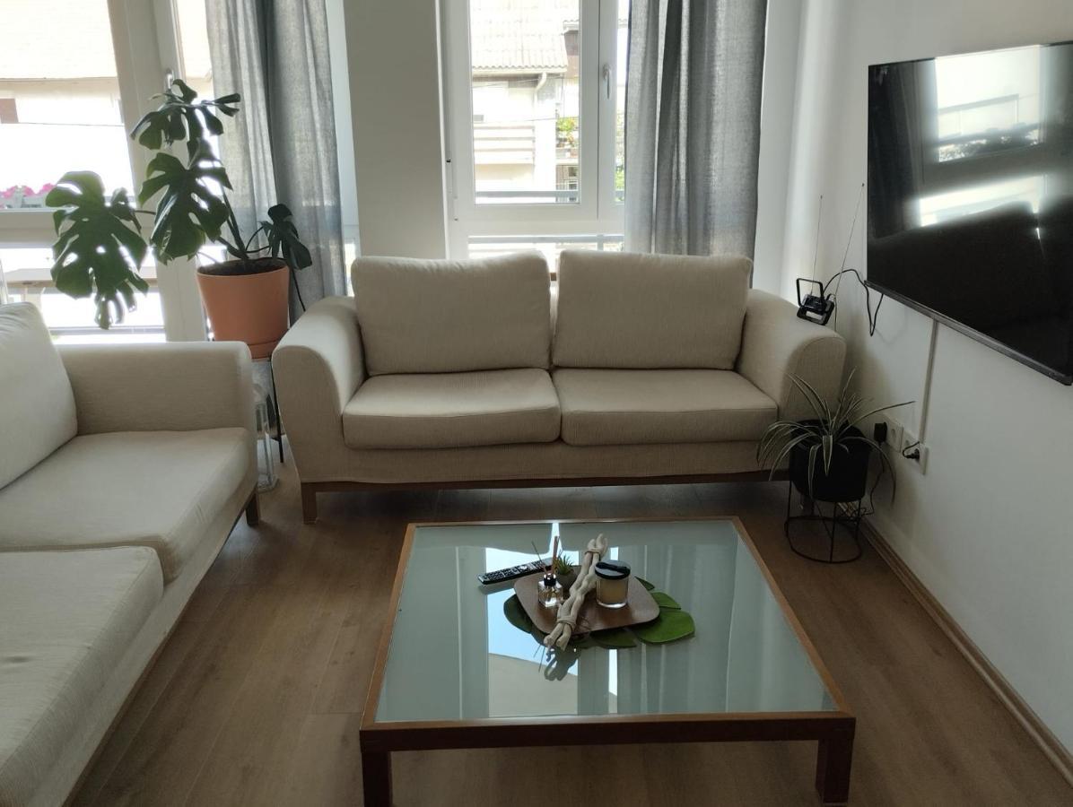 Apartman Zagreb , With Balcony And Free Parking Bagian luar foto